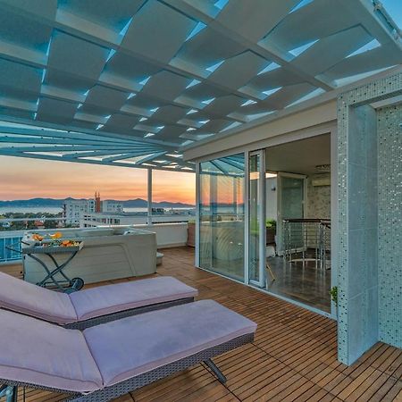 Sunset Penthouse Apartment With Jacuzzi And Seaview Zára Kültér fotó