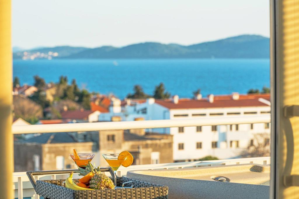 Sunset Penthouse Apartment With Jacuzzi And Seaview Zára Kültér fotó